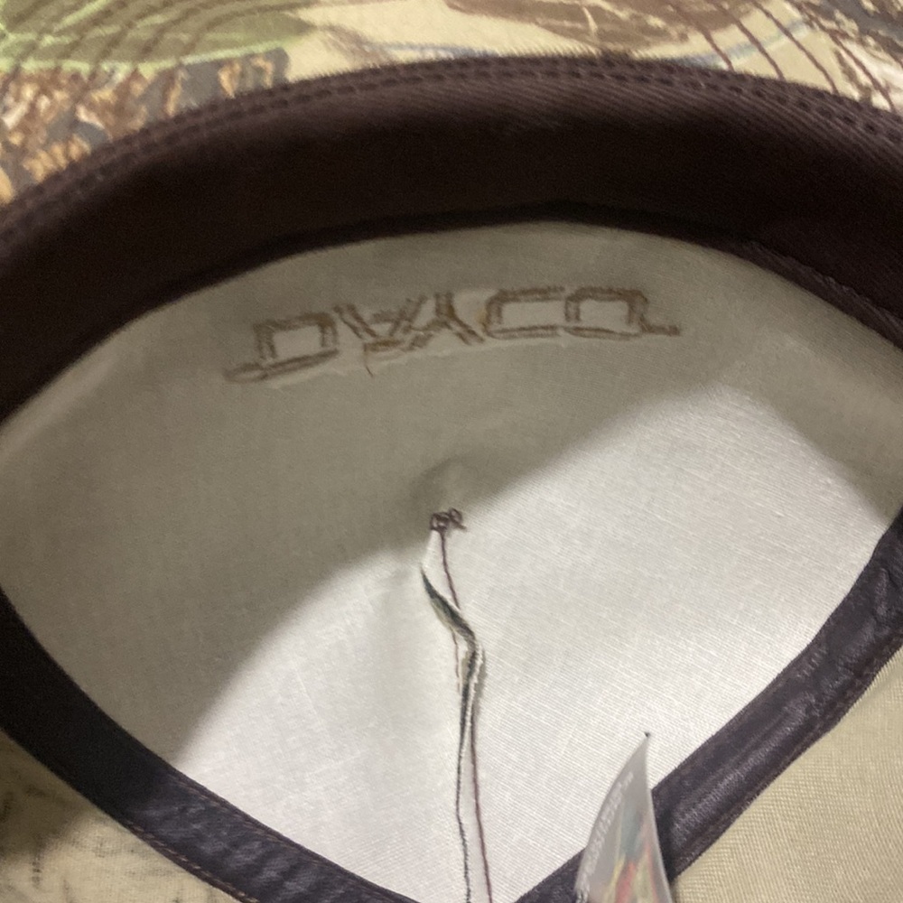 Used vintage Deco Realtree, camo hat - Picture 4 of 6